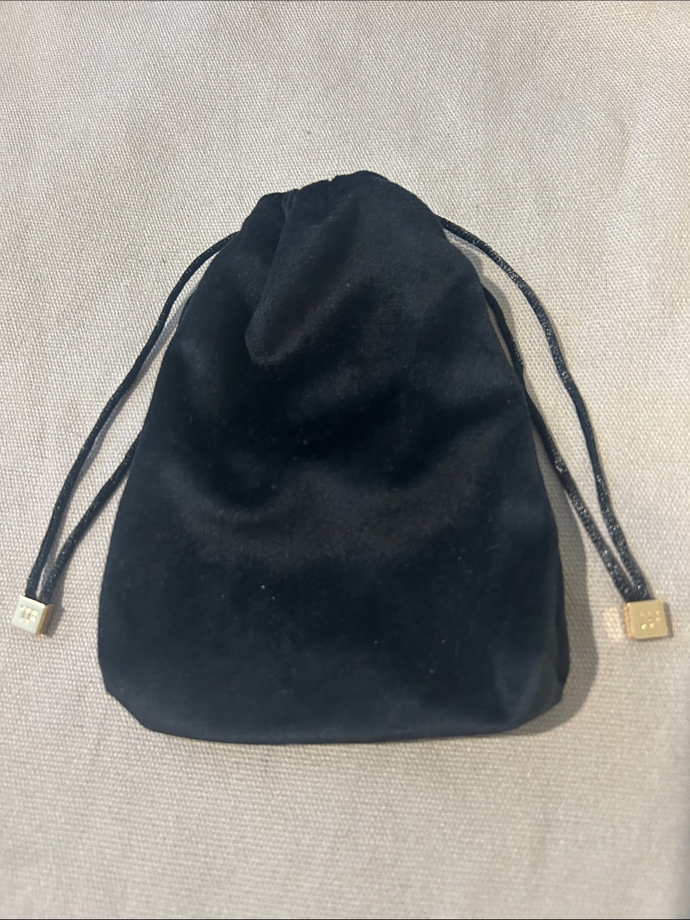 Tom Ford Small Luxury Soft Velvet Pouch W/Drawstrings+TF Gold Charms / Authentic